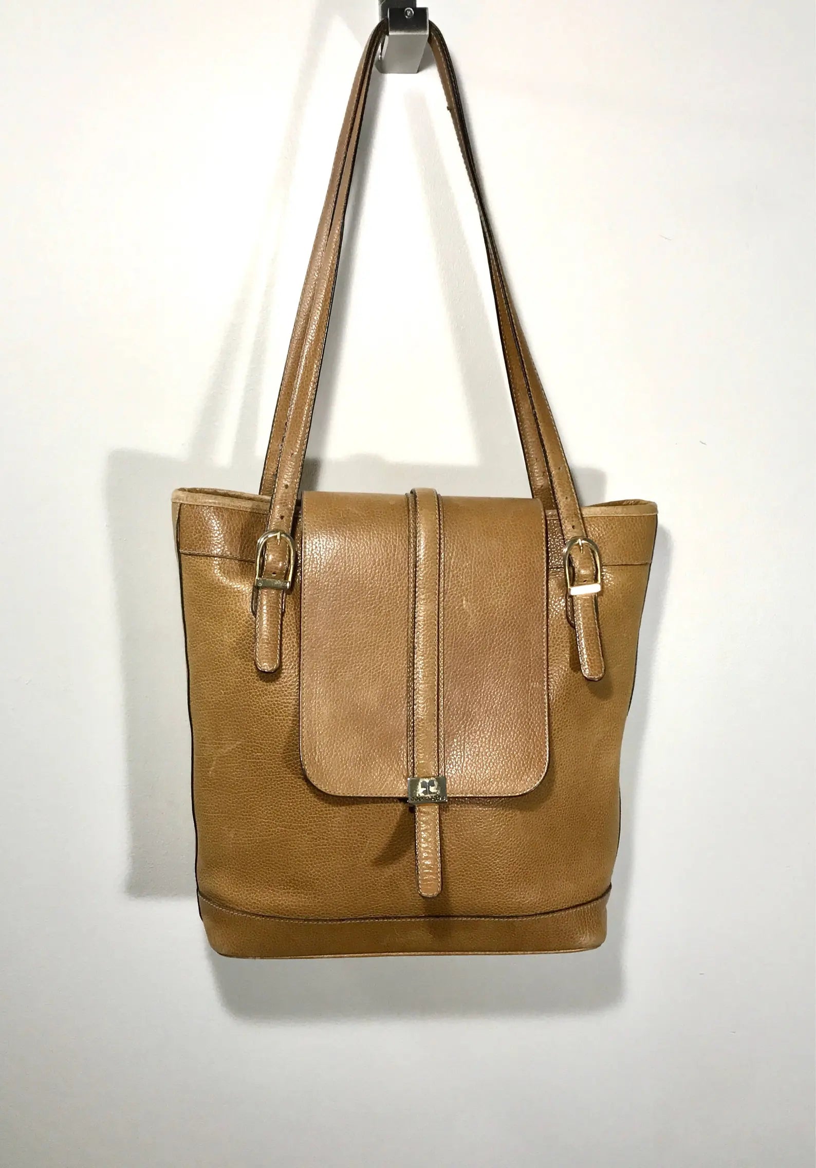 Vintage Tan Pebble Leather Adjustable Strap Flap Bucket Tote Bag