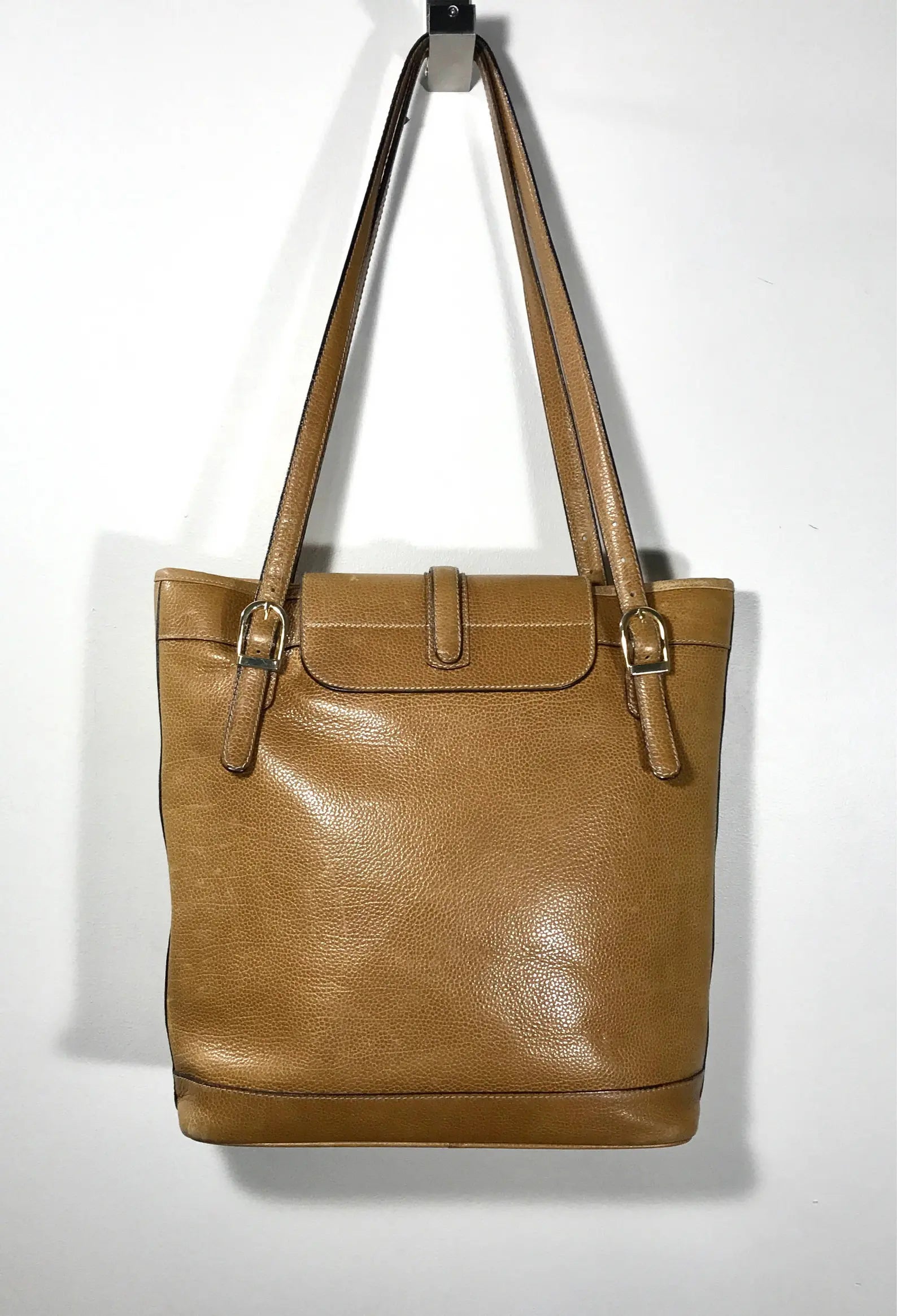 Vintage Tan Pebble Leather Adjustable Strap Flap Bucket Tote Bag