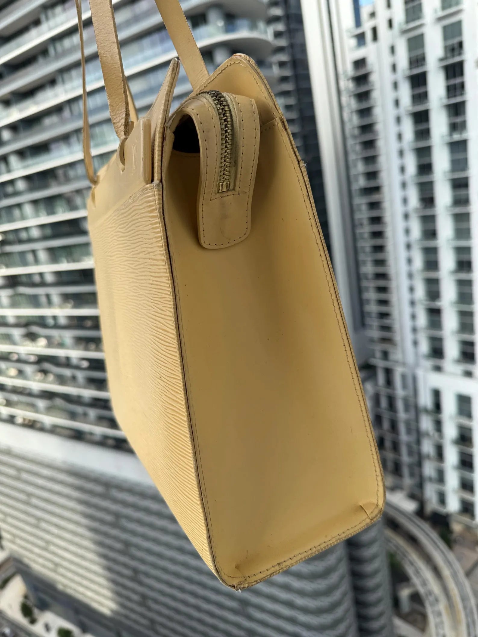 Vintage Textured Leather Structured Square Shoulder Tote Bag