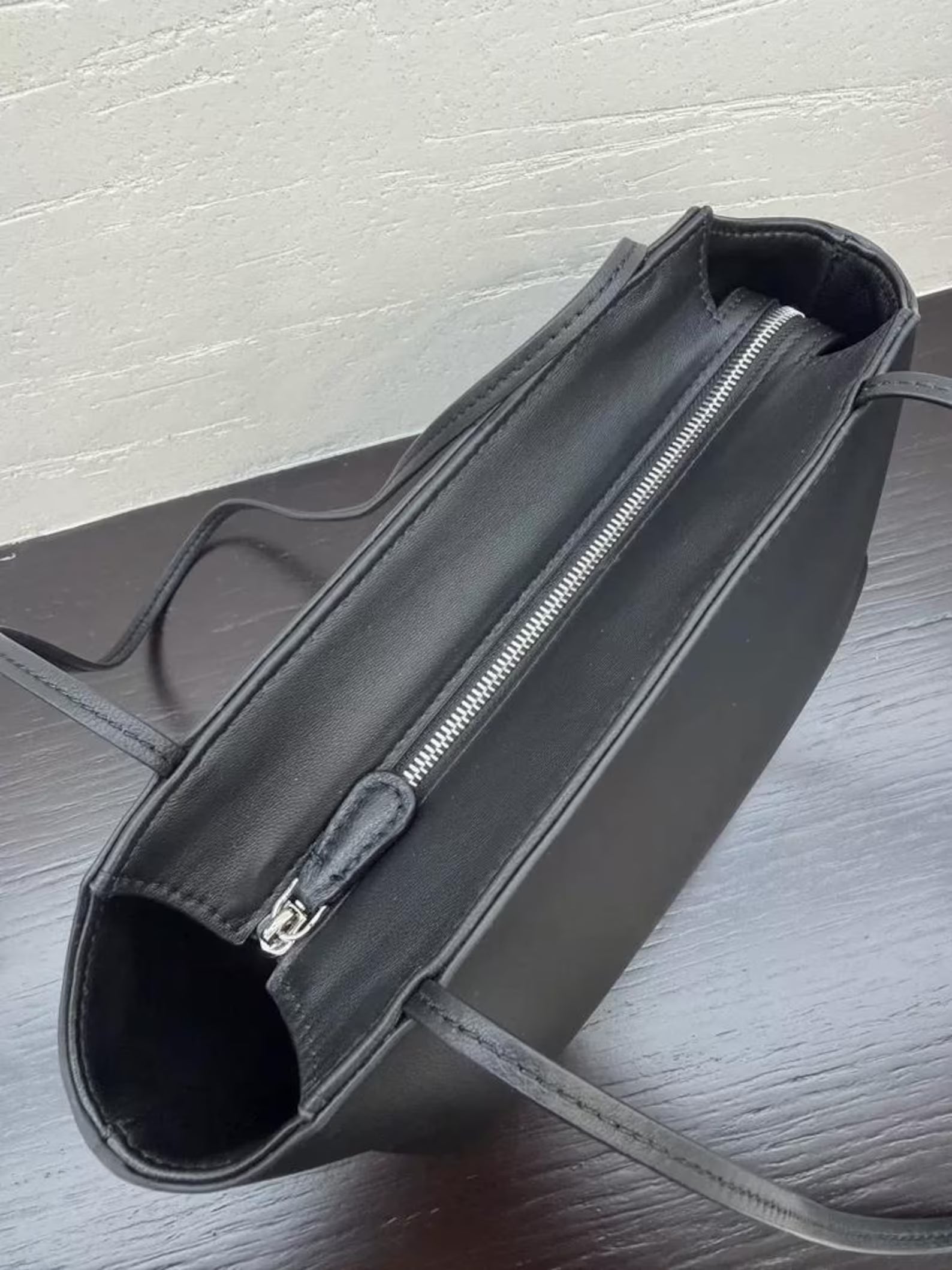 Minimalist Smooth Leather Thin Strap Small Shoulder Tote Bag