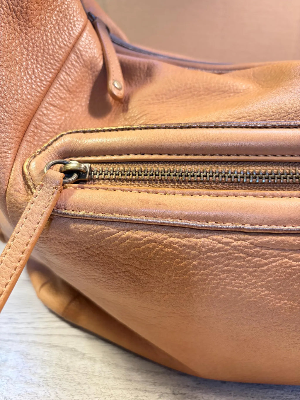 Vintage Tan Soft Pebble Leather Slouchy Hobo Shoulder Bag